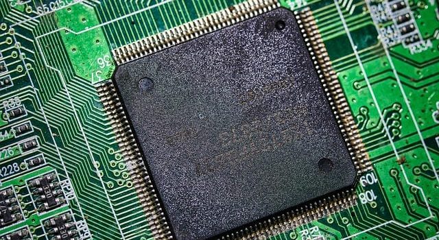電子技術革新を支えるプリント基板の進化と多様化する新時代の基盤開発